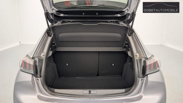 Peugeot 208 image 2