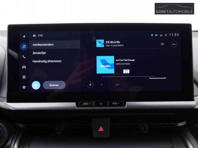 Toyota C-Hr image 9