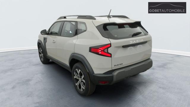 Dacia Duster image 1
