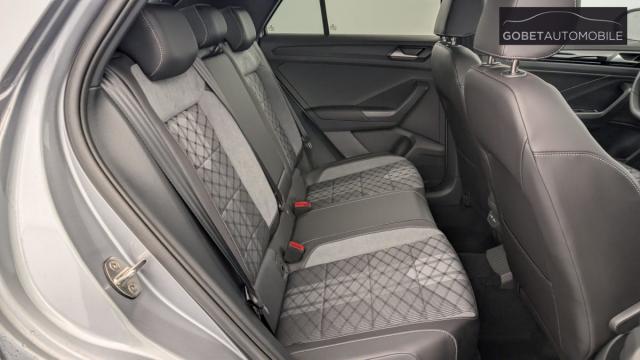 Volkswagen T-Roc image 9