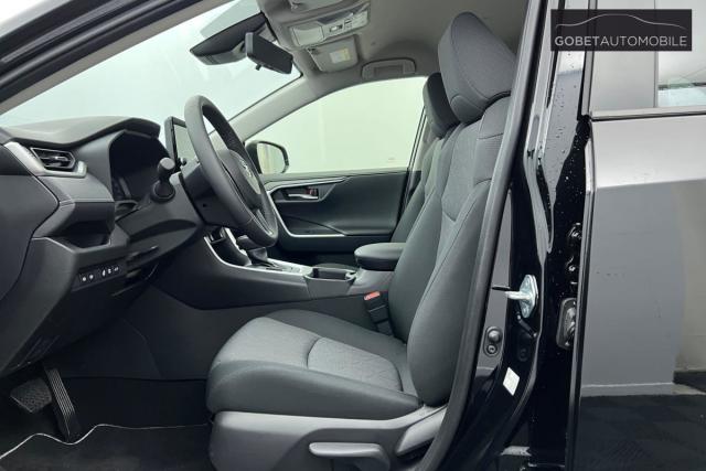 Toyota Rav4 image 9