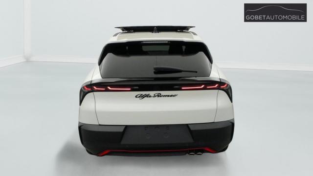 Alfa Romeo Junior image 9