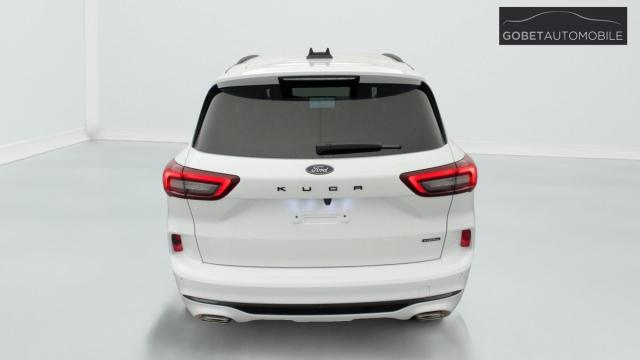 Ford Kuga image 6