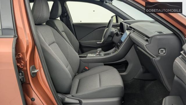 Lexus Lbx image 3
