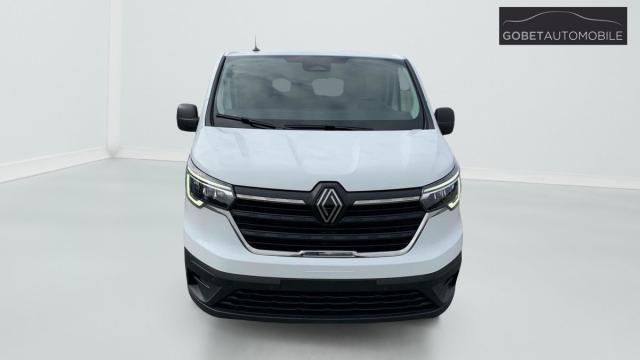Renault Trafic image 8