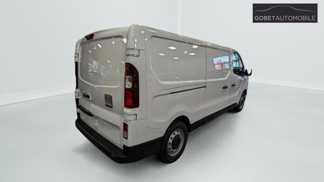 Renault Trafic image 9