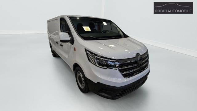 Renault Trafic image 3