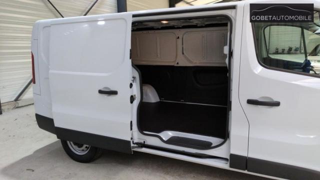 Renault Trafic image 6