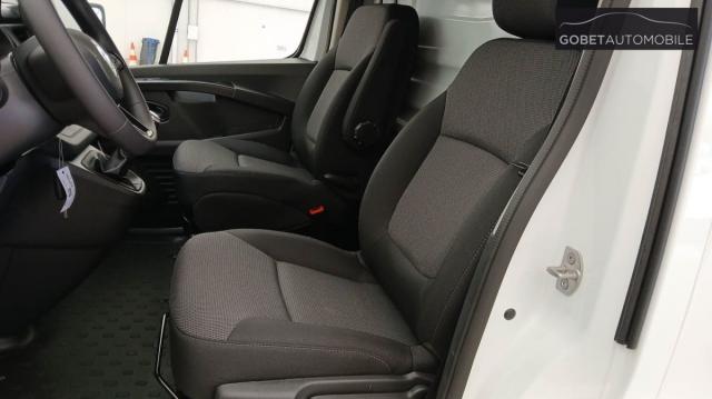 Renault Trafic image 6