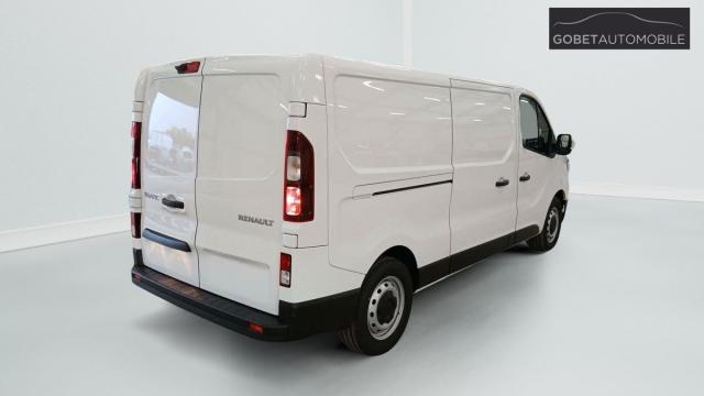 Renault Trafic image 1