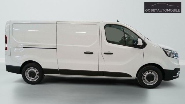 Renault Trafic image 3