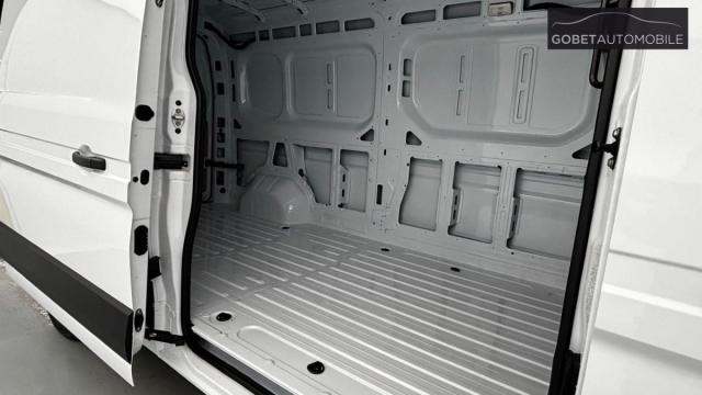 Renault Master image 2