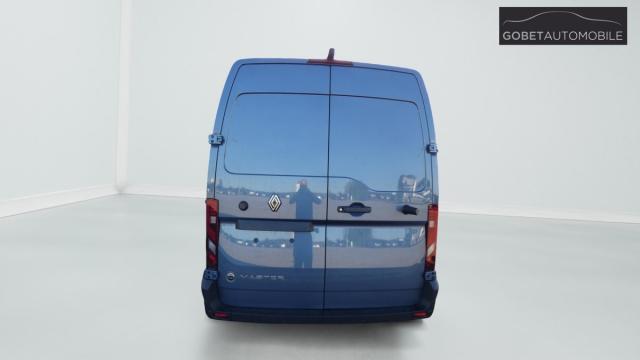 Renault Master image 8