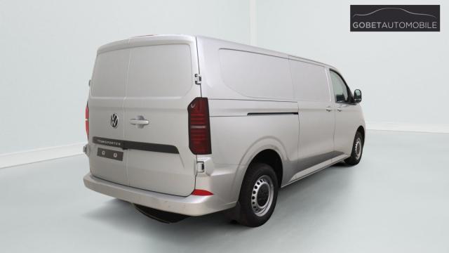 Volkswagen Transporter image 7