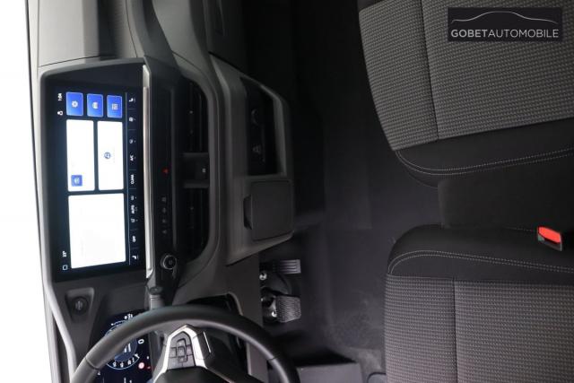 Volkswagen Transporter image 3