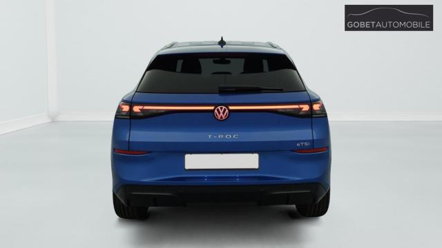 Volkswagen T-Roc image 8