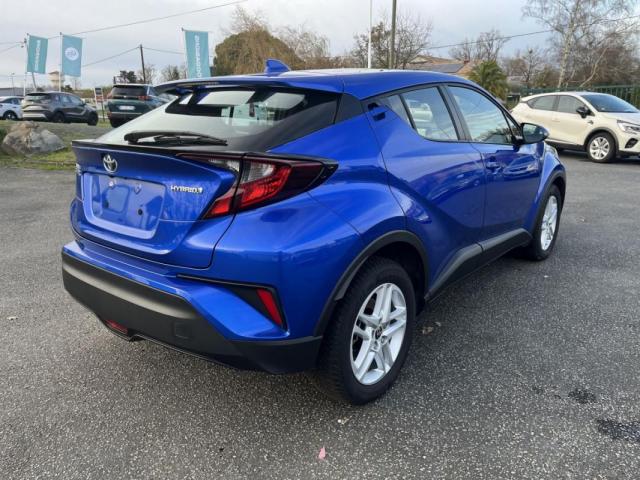 Toyota C-Hr image 5