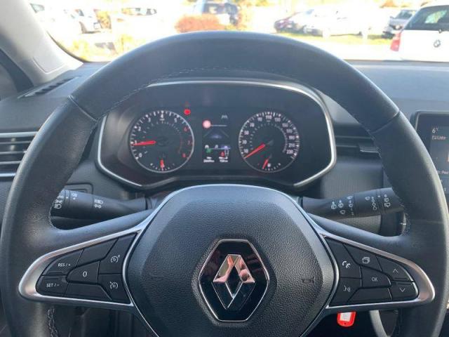Renault Clio image 6