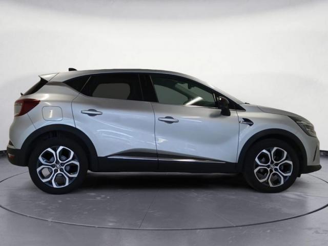 Renault Captur image 4