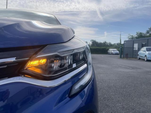Renault Captur image 3