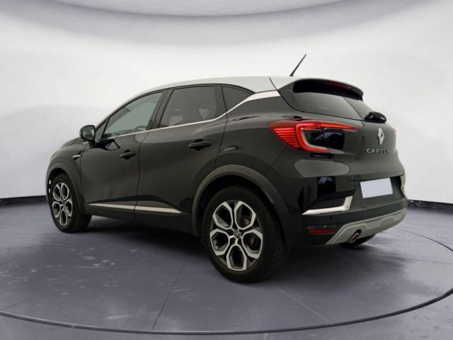 Renault Captur image 2