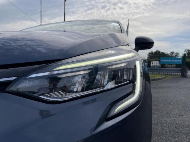 Renault Clio image 8