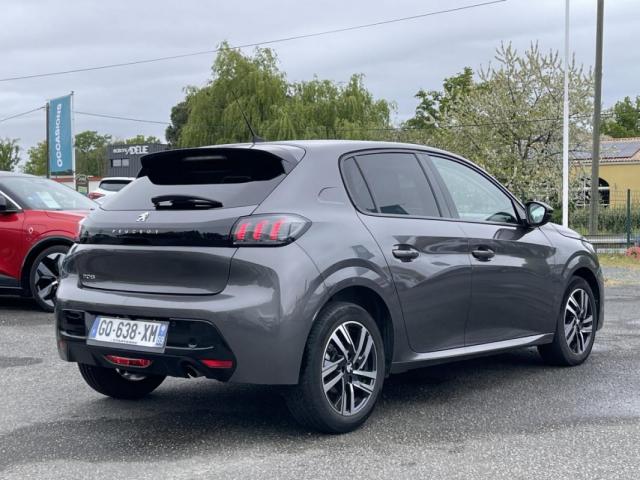 Peugeot 208 image 8