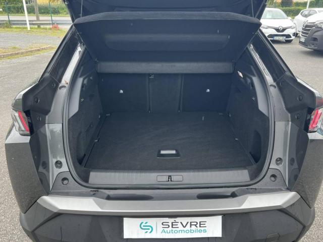 Peugeot 3008 image 2