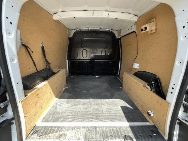Renault Kangoo Express image 9
