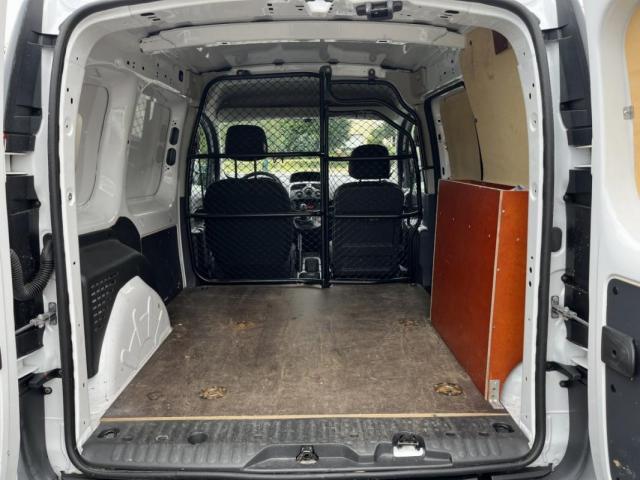 Renault Kangoo Express image 4