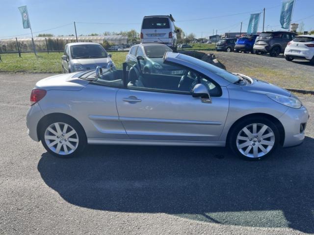 Peugeot 207 Cc image 1