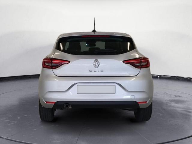 Renault Clio image 8