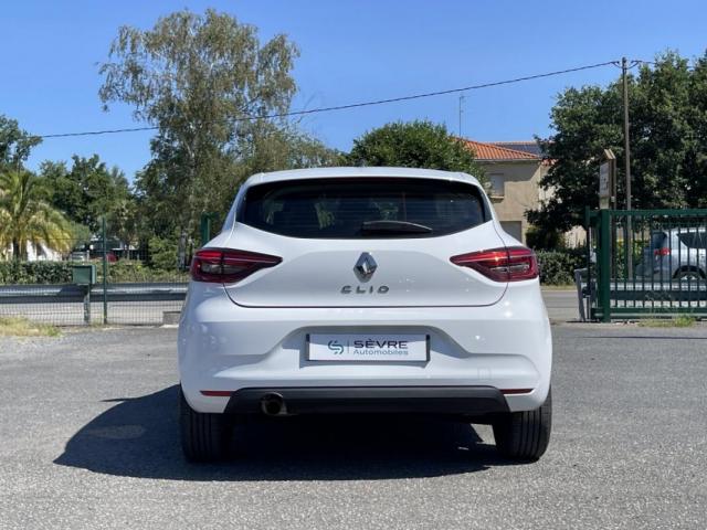 Renault Clio image 8