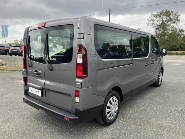 Renault Trafic image 4