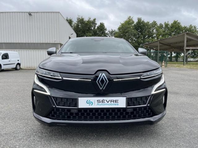 Renault Mégane E-Tech image 9