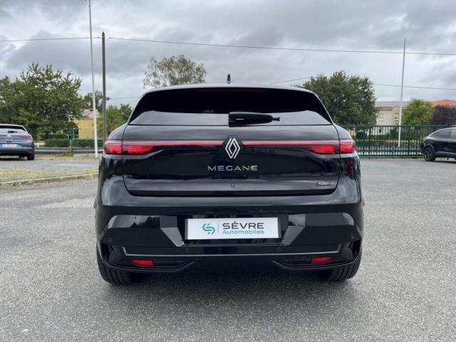 Renault Mégane E-Tech image 1