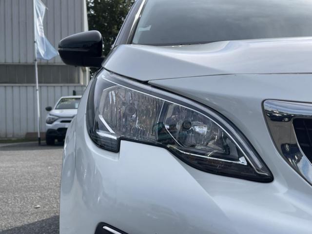 Peugeot 3008 image 8