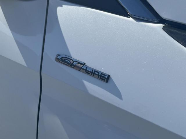 Peugeot 3008 image 3
