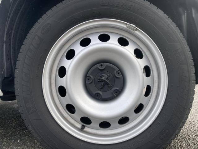 Peugeot Partner image 9