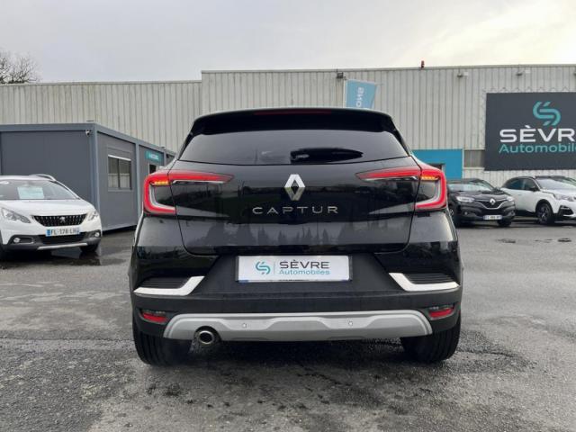 Renault Captur image 2