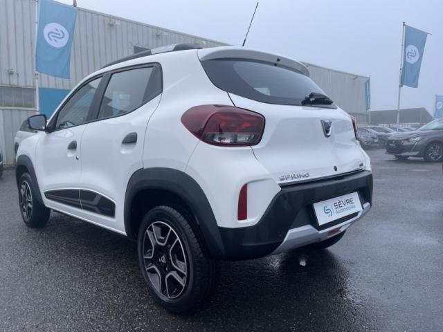 Dacia Spring image 2