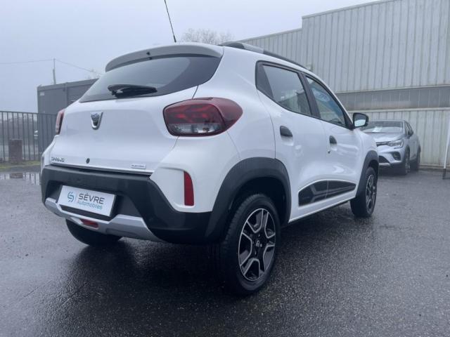 Dacia Spring image 1