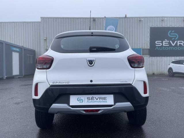 Dacia Spring image 7