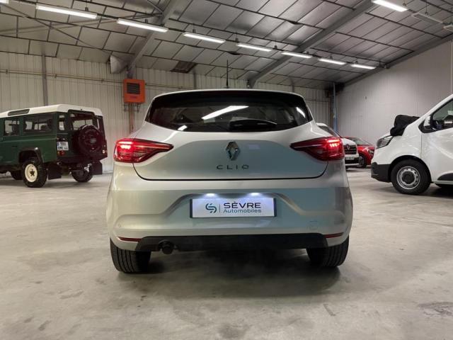 Renault Clio image 6