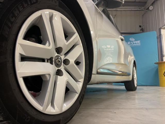 Renault Clio image 8