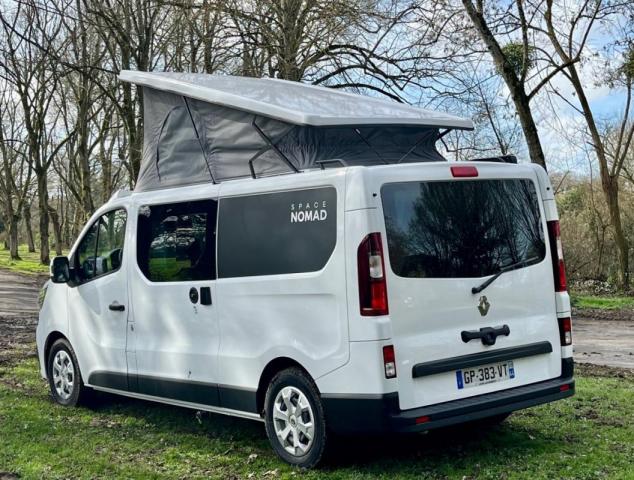 Renault Trafic image 8