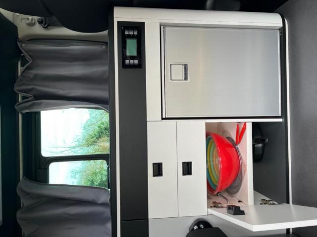 Renault Trafic image 3