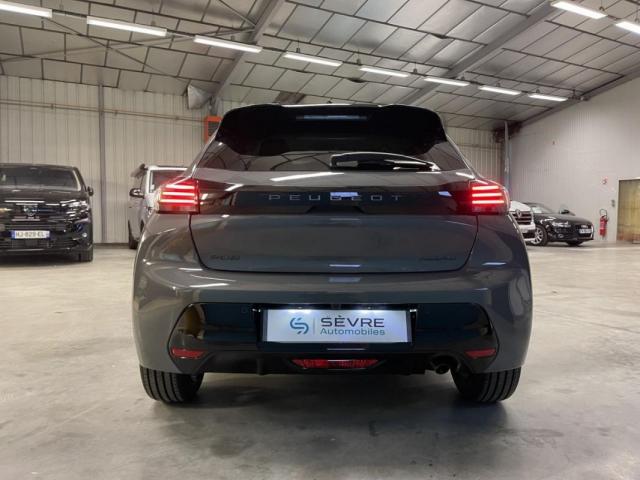 Peugeot 208 image 3