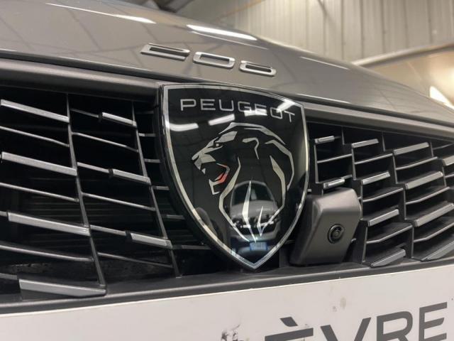Peugeot 208 image 7