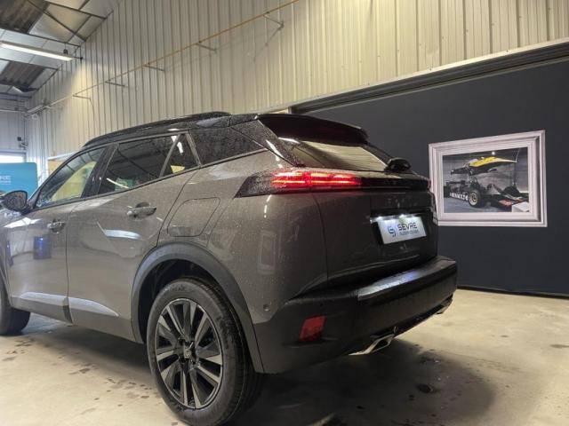 Peugeot 2008 image 2